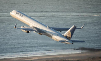 United Airlines operates longest transatlantic flight with 30% biofuel blend