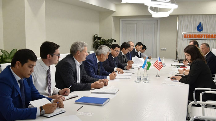 Uzbekneftegaz JSC to upgrade base oil production to Group II and III using ExxonMobil technology