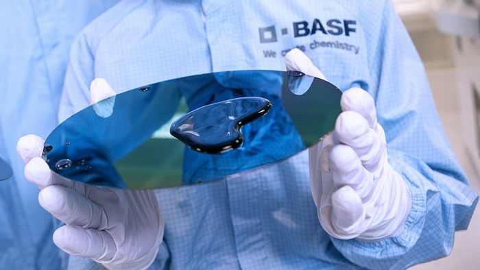 BASF announces reorganization, says focus will be on organic growth