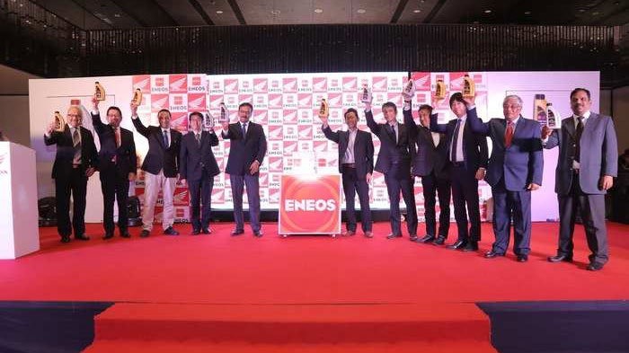 Honda Motorcycle launches co-branded engine oil with JX Nippon TWO Lubricants India