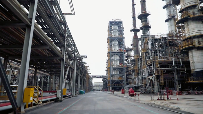 ExxonMobil completes Singapore lube oil refinery expansion