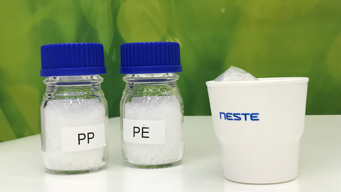 Neste and LyondellBasell produce bio-based plastic from renewable materials