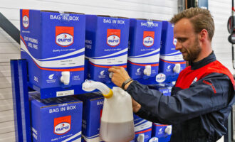 Eurol launches environmentally friendly packaging "Bag in box"
