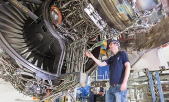Rolls-Royce to test 100% sustainable aviation fuel in next-gen engine