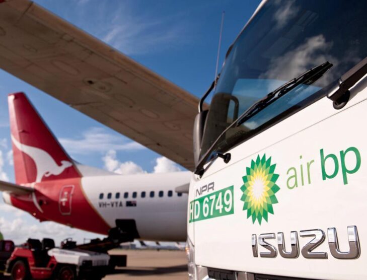 Qantas and bp partner to advance sustainable aviation fuels in Australia
