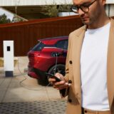 BMW and Daimler partner with bp for Digital Charging Solutions