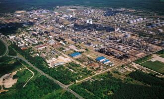 Shell sells minority stake in PCK Schwedt JV Refinery
