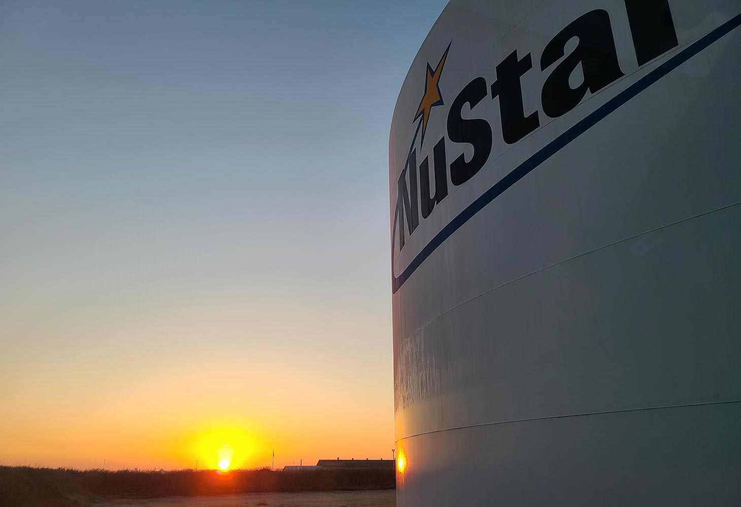 NuStar Energy completes sale of terminal in Eastern U.S.