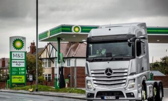bp and Mercedes-Benz trial digital in-truck fuel payments