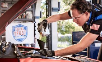 U.S. oil change operator announces opening of 700th location
