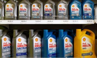 Shell is leading supplier of finished lubricants for 15th year