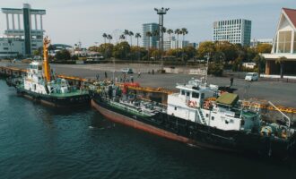 First ship-to-ship biofuel trial for tugboats starts in Japan