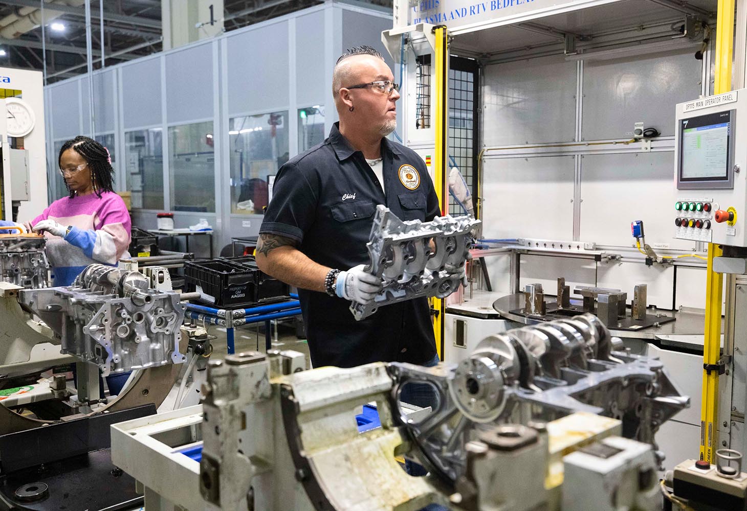GM to invest USD854 million to produce its next-gen V-8 engine