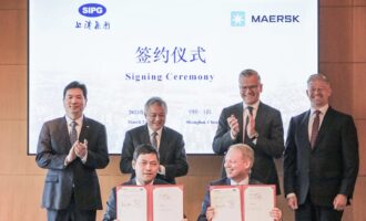 Maersk signs MoU for green methanol bunkering operation in Shanghai