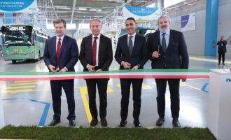 IVECO inaugurates plant for zero- and low-emission buses in Foggia